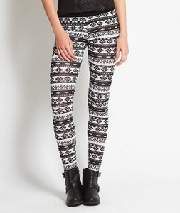 legging aztèque 253x300 Le retour des imprimés !!