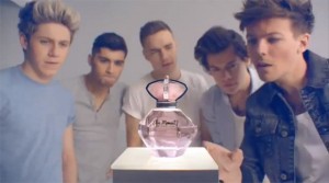 one direction 300x167 Les One Direction lancent leur parfum 